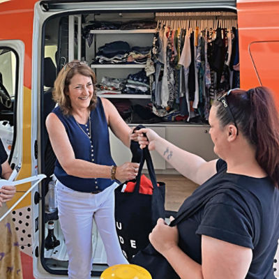 A Thread Together volunteer