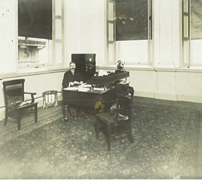 Denison Miller in his office at Australian Alliance Building in Melbourne, 1912 (Reserve Bank of Australia Archives)