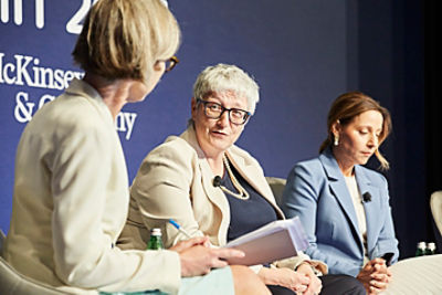 AFR WorkForce Summit, Sally Patten, BOSS Editor, The Australian Financial Review
		Sian Lewis, Group Executive, Human Resources, Commonwealth Bank of Australia
		Jad Vodopija, Chief People Officer, BHP

 22nd February 2023 Photo: Natalie Boog