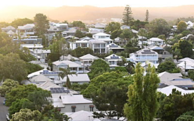 Auctioneer Jesse Davidson presides over a property auction in Homebush, in Sydney. Credit: AAP Image/Dan Himbrechts