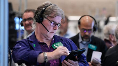 Investors on Wall Street are hopeful a US government shutdown could end this week.