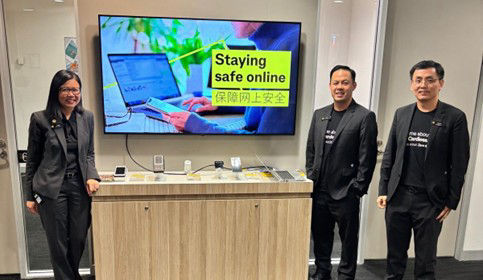 CBA branch staff at the Sunnybank 'Staying safe online' seminar