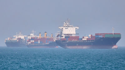 Shipping in the Strait of Hormuz