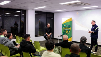 CommBank Socceroos head coach Tony Popovic speaking to A and Pro Licence coaches during a coaches presentation. Photo by Damian Briggs / Football Australia.
