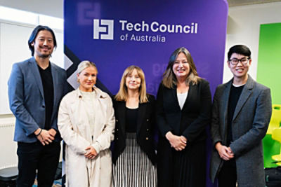 Frank Chang, Microsoft; Sacha Matheson, Year13; Vicki Wood, CBA; Ms Yvette Berry MLA, Deputy Chief Minister for the ACT and Minister for Education; Andy Go, CBA. 